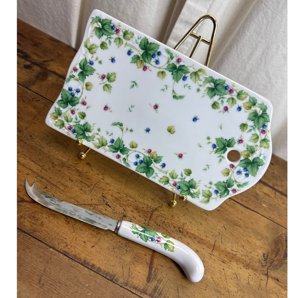 Andrea By Sadek Porcelain China Cheese Board & Knife Set Vineyard Pattern Japan